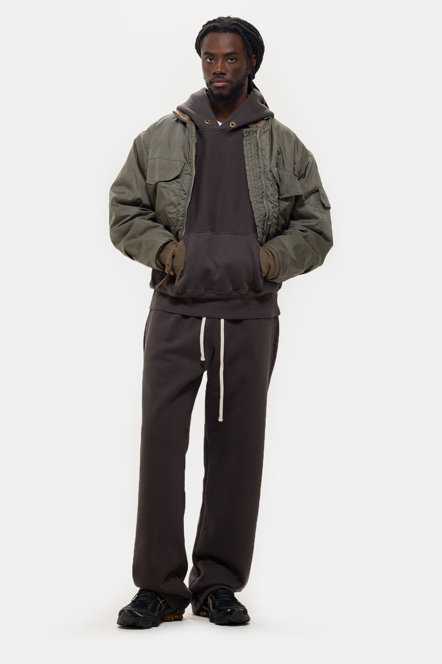 Les Tien Heavyweight Puddle Pant in Vintage Black - Notre