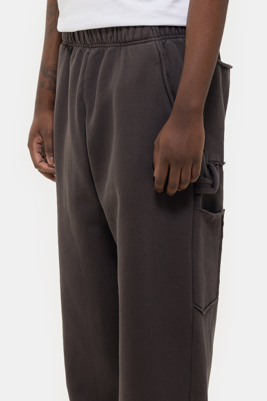 Les Tien Heavyweight Utility Puddle Pant in Vintage Black - Notre