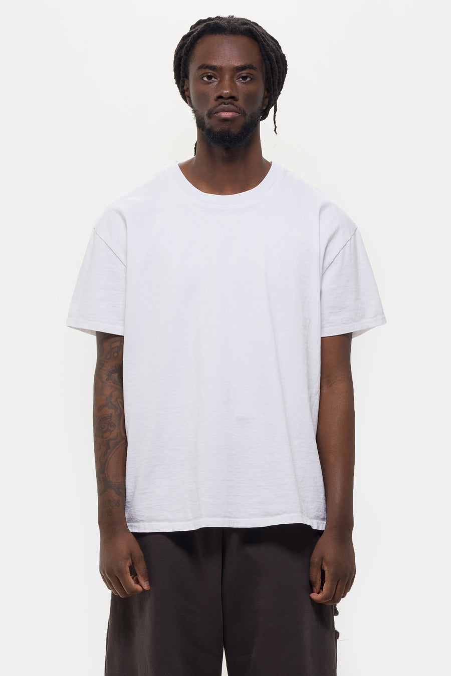 Les Tien Oversized T-Shirt in White - Notre