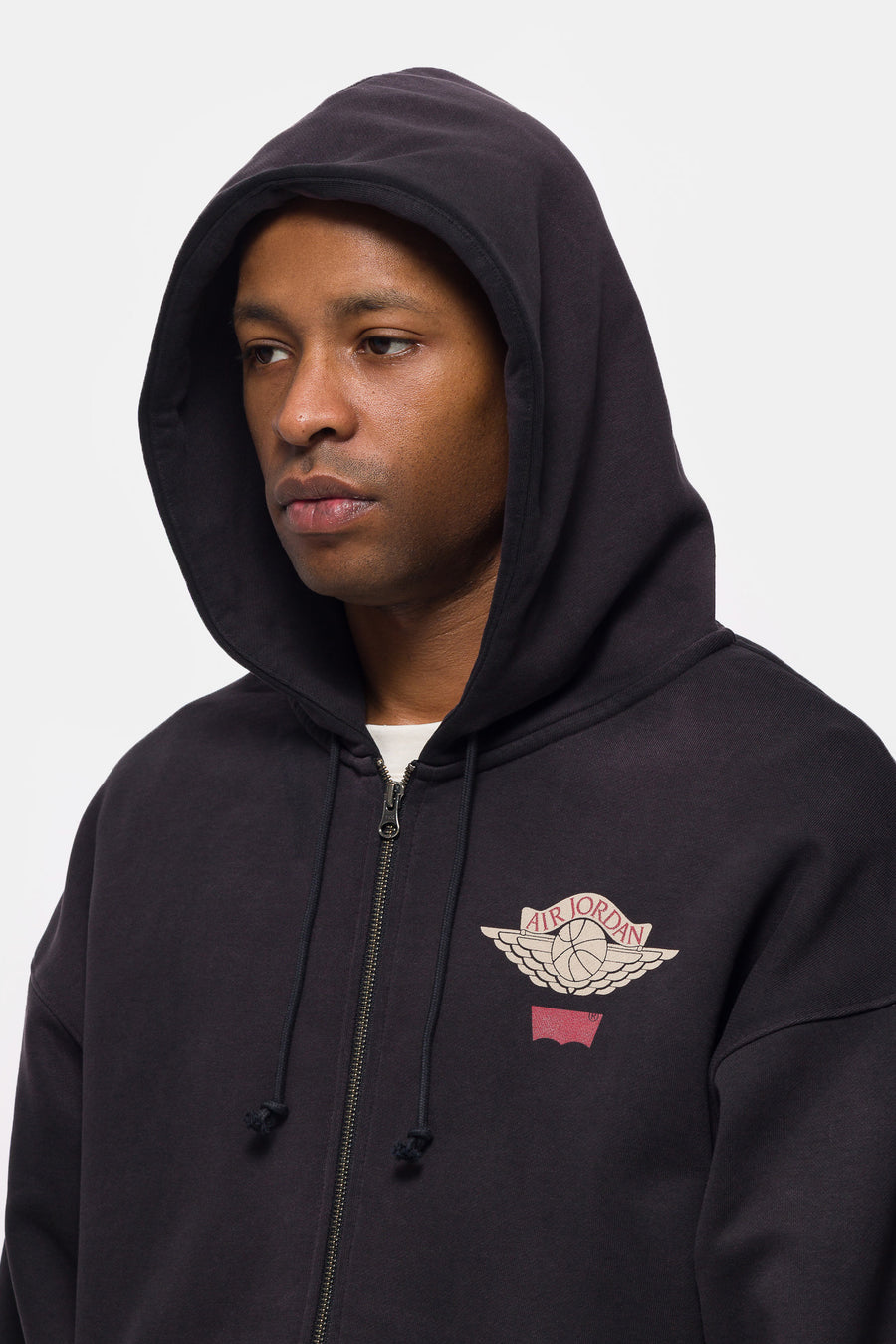 Jordan Jordan Full-Zip Hoodie in Black/Pale Ivory/Gym Red - Notre