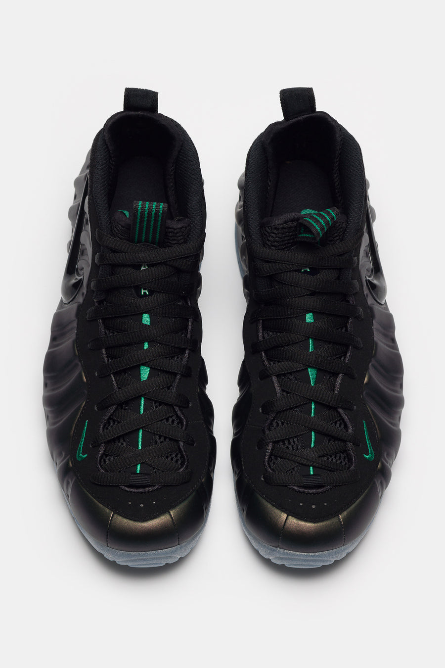 Air Foamposite Pro Sneaker in Pine Green/Black