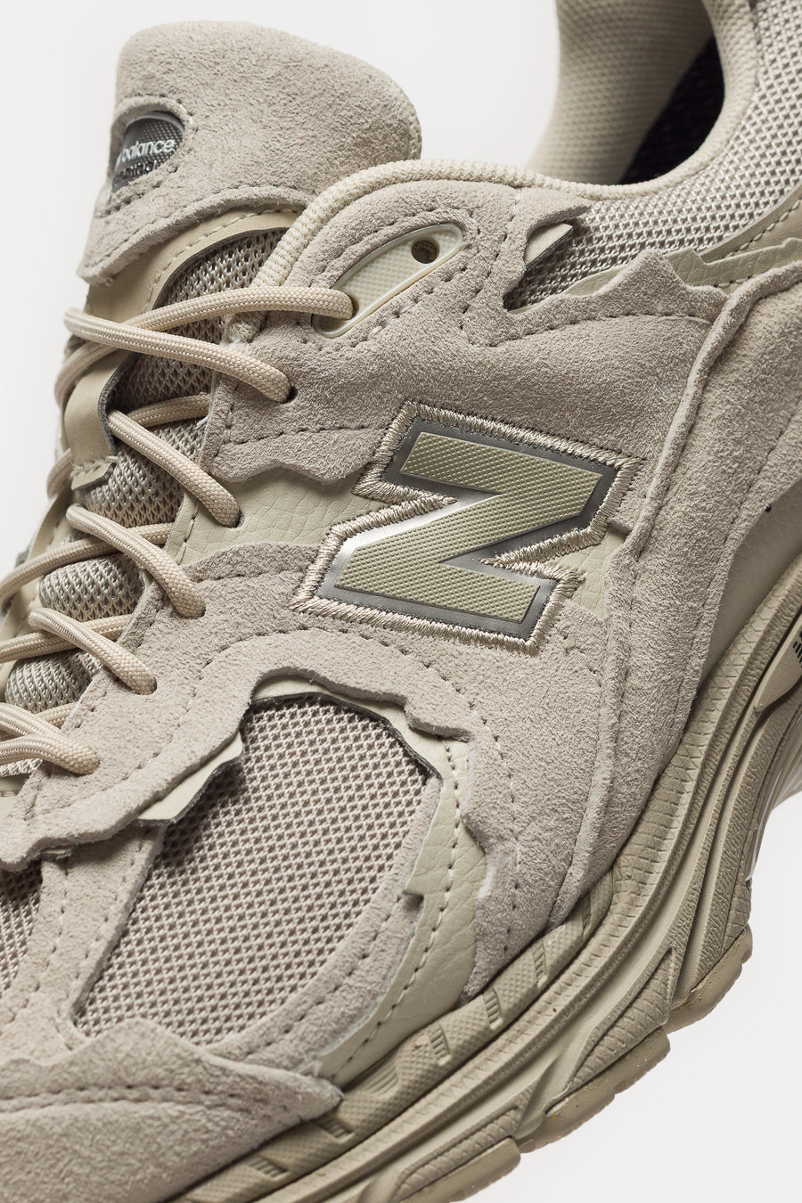 New Balance 2002DX Sneaker in Shipyard/Silver Metallic - Notre
