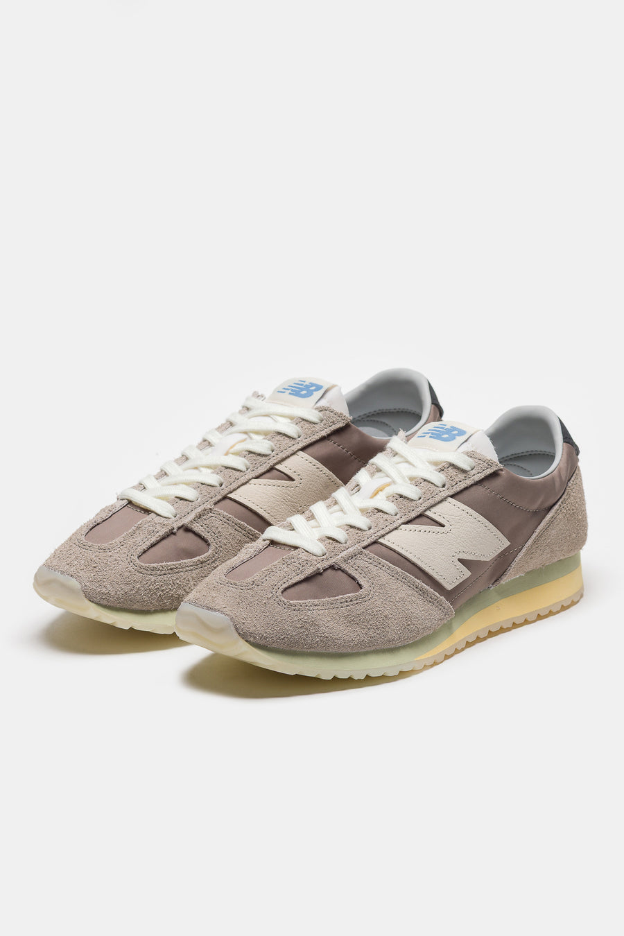 New Balance 471 Grey Days Sneaker in Arid Stone/Raincloud/Morel - Notre