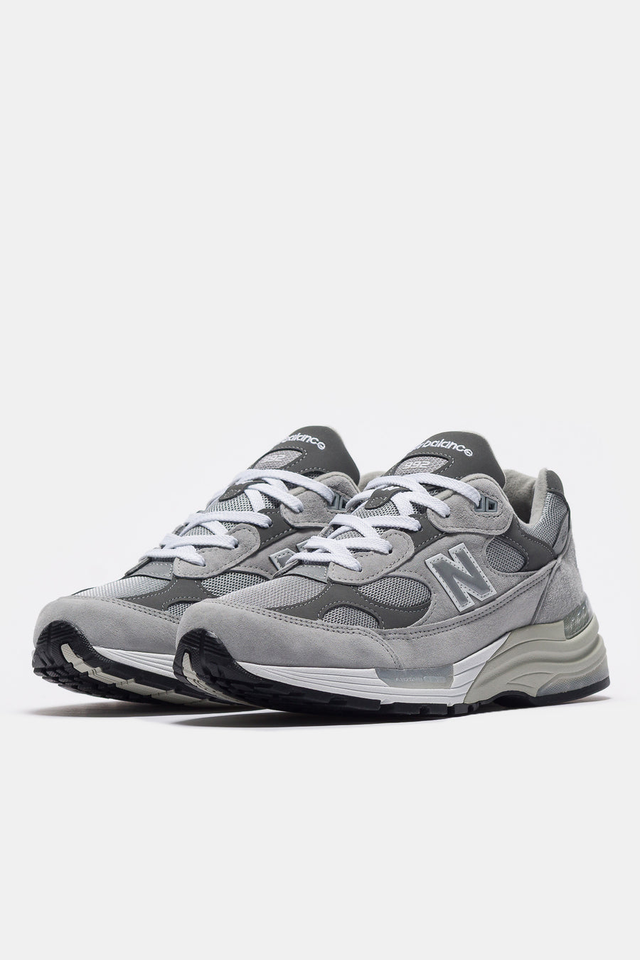 Made in USA 992 Sneaker in Grey/Grey/Silver Metallic