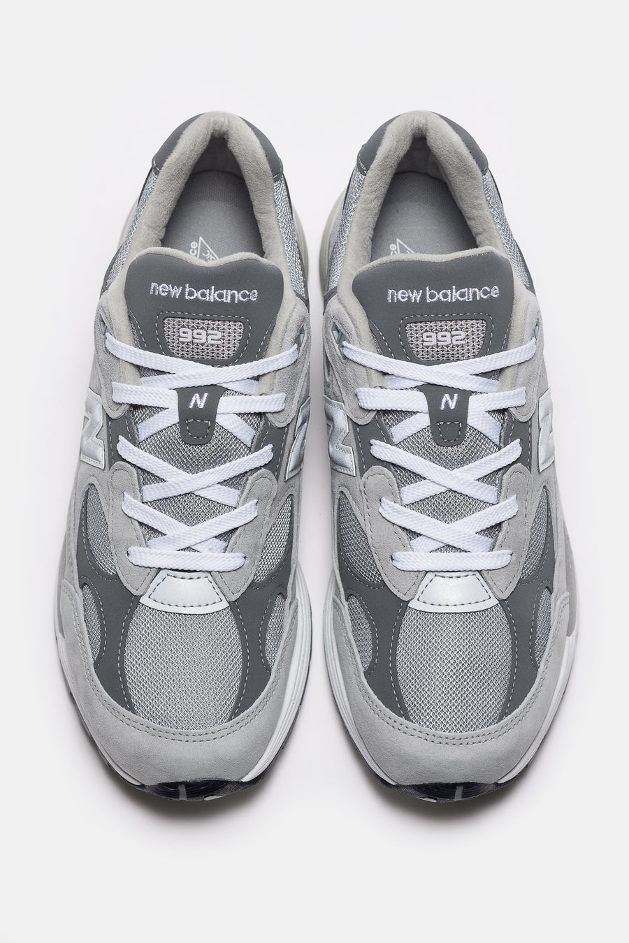 New Balance Made in USA 992 Sneaker in Grey/Grey/Silver Metallic - Notre