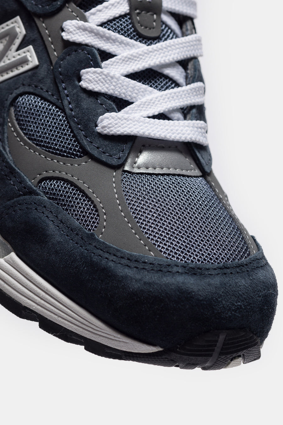 New Balance Made in USA 992 Sneaker in NB Navy/Grey/Silver Metalic - Notre