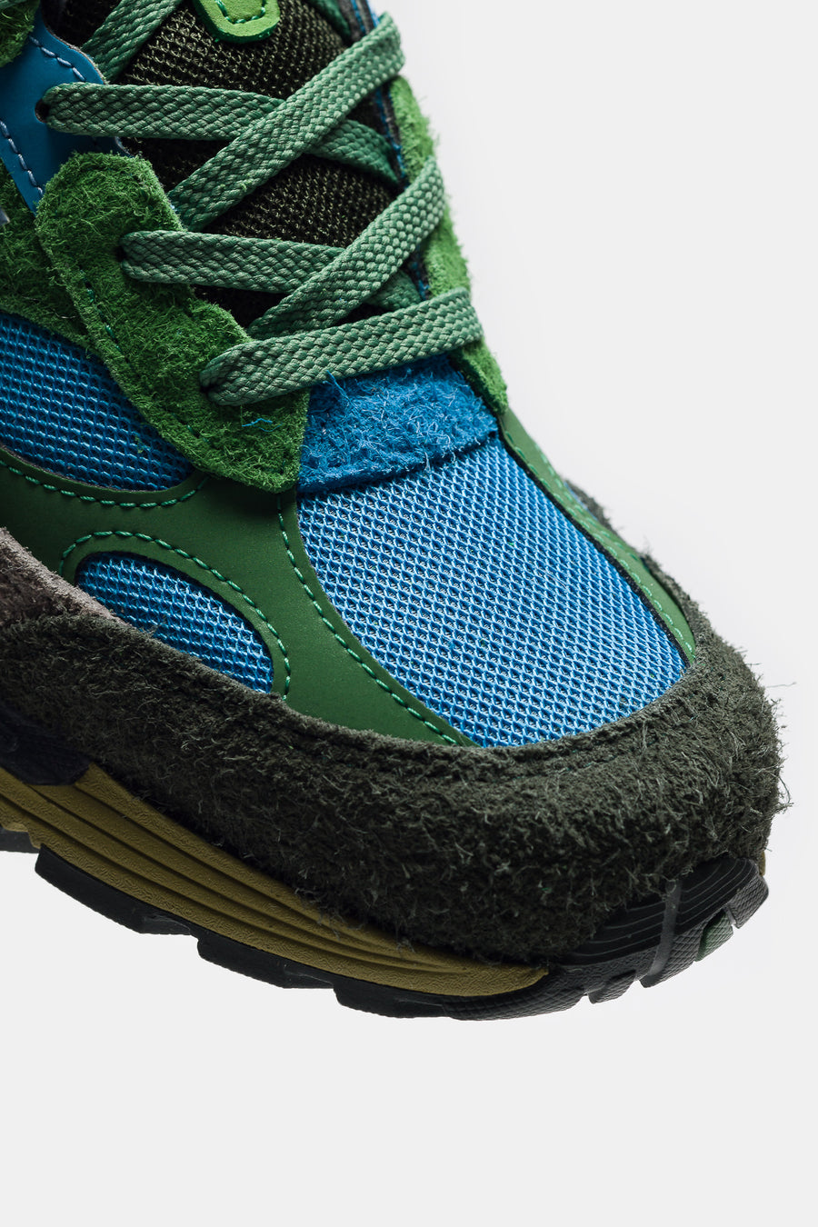 New Balance Salehe Bembury Made in USA 992 Sneaker in Green/Blue - Notre