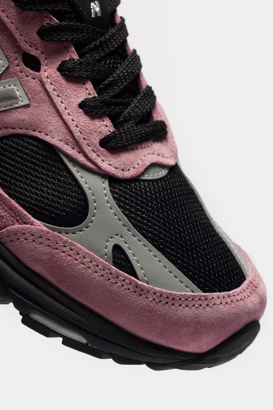 New Balance Made in USA 993 Sneaker in Pink Taffy/Black/Slate Grey - Notre