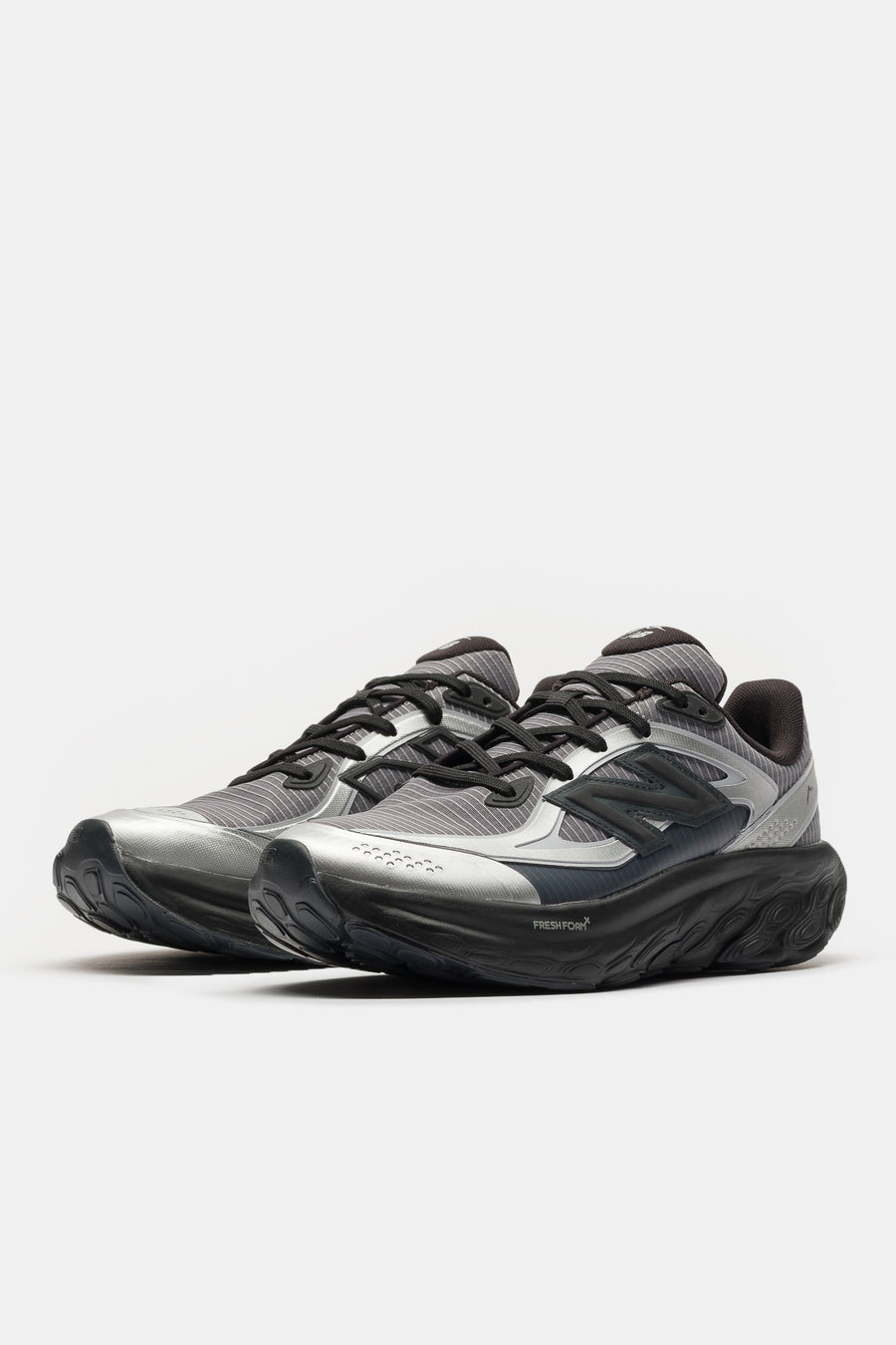 New Balance Cayl TRN Sneaker in Slate Grey/Silver Metallic/Black - Notre
