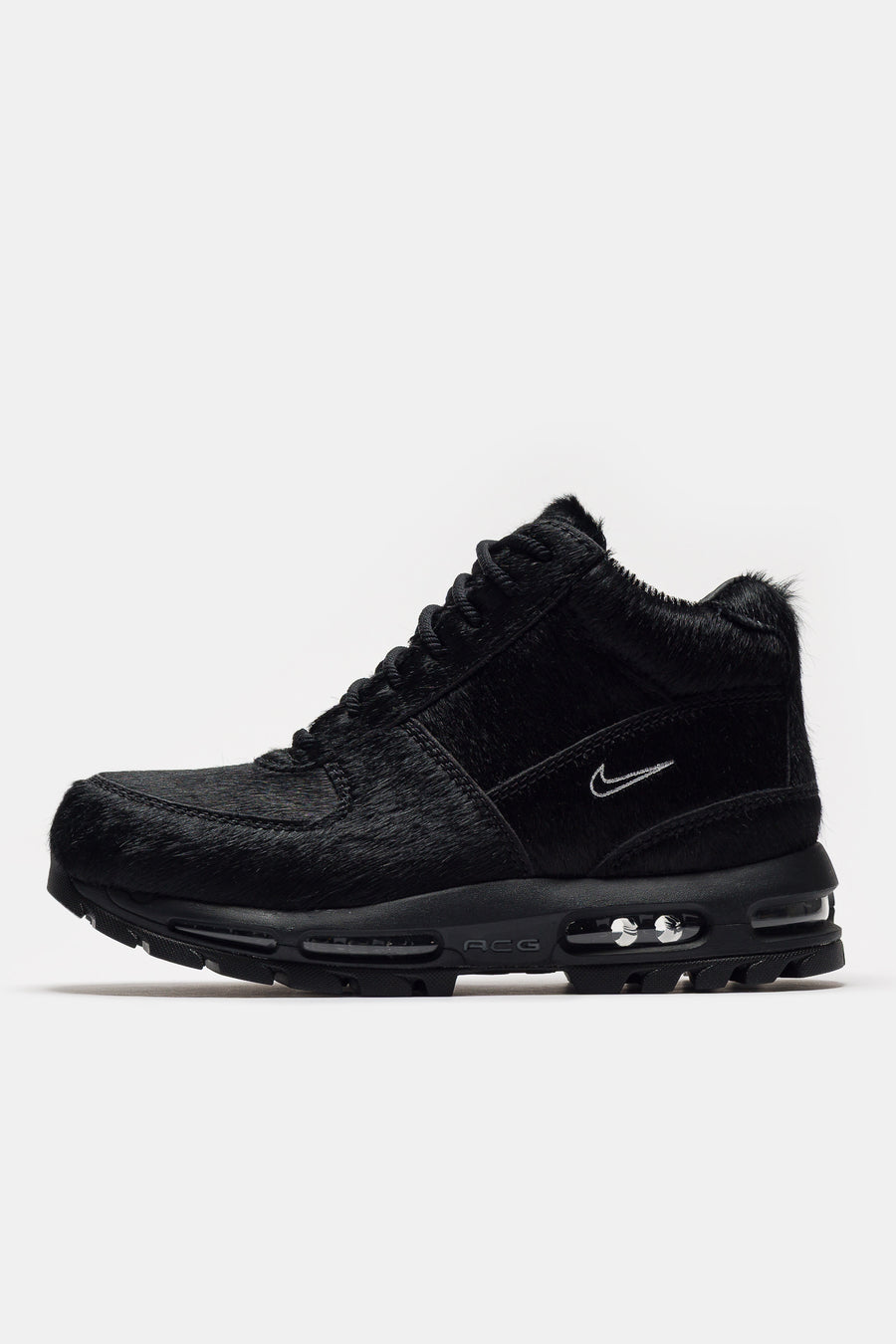 Air Max Goadome Boot in Black/Black