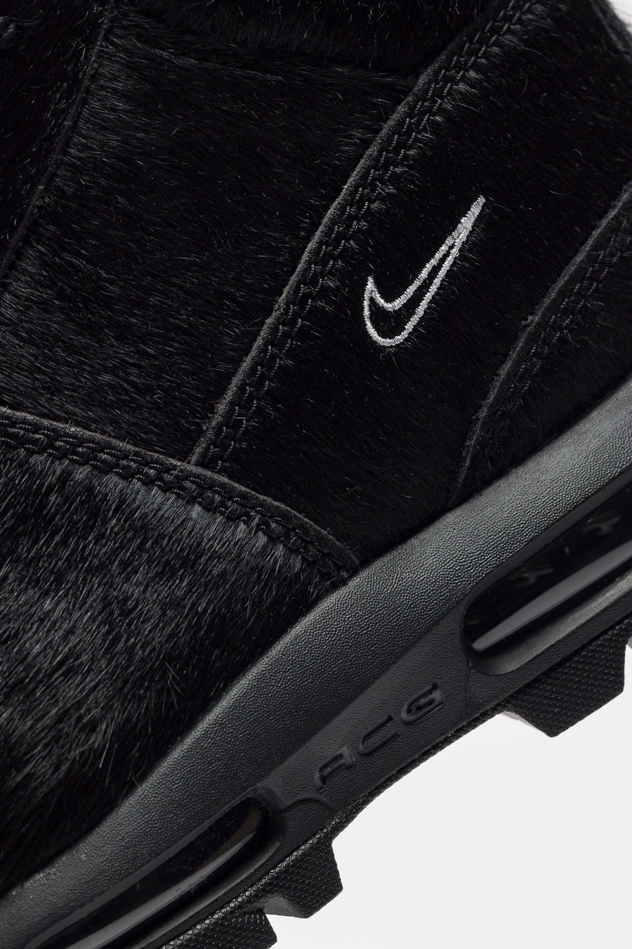 Air Max Goadome Boot in Black/Black