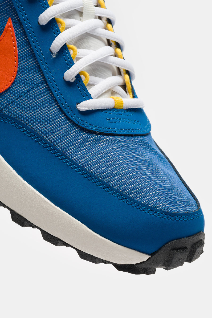 Nike ACG LDV Sneaker in Brilliant Blue/Turf Orange/Sail/White - Notre