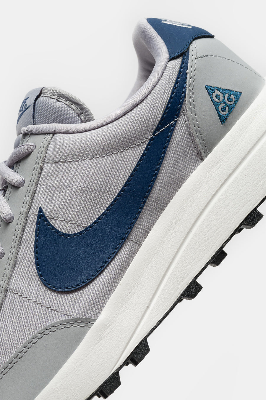 ACG LDV Sneaker in Wolf Grey/Navy/Summit White/White