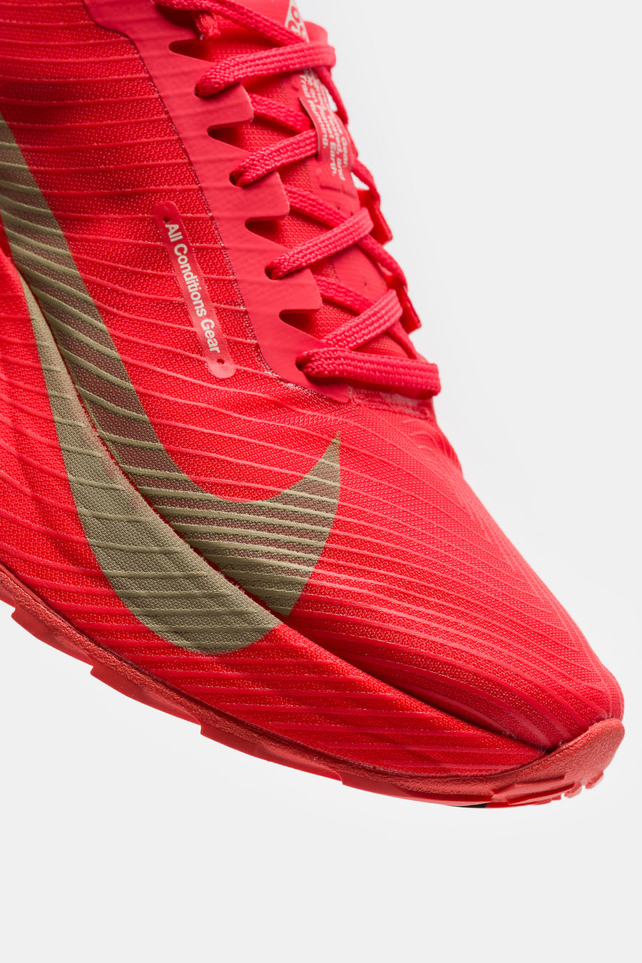 ACG Ultrafly Trail in Light Crimson/Linen