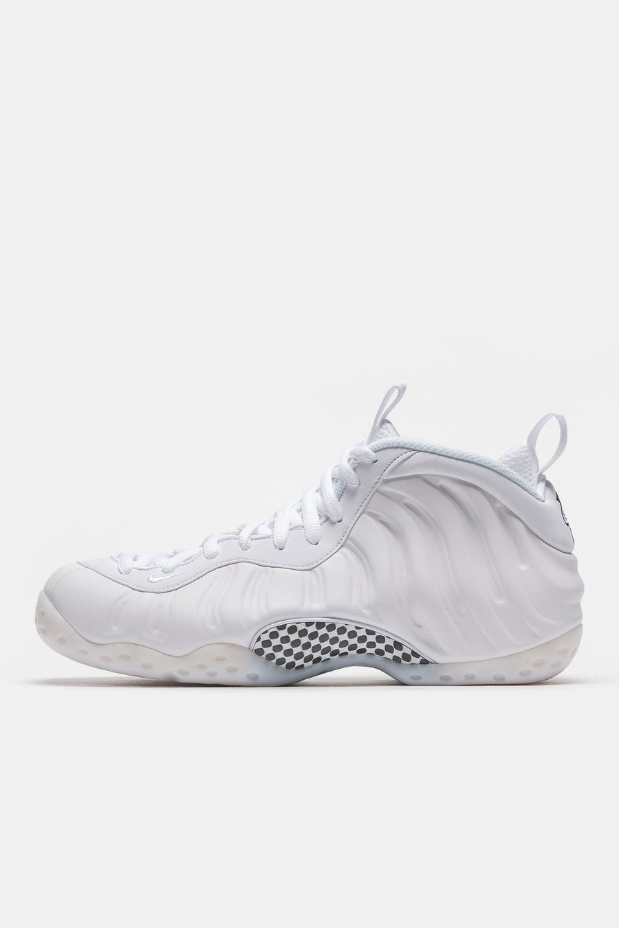 Nike Air Foamposite One Sneaker in White/White - Notre