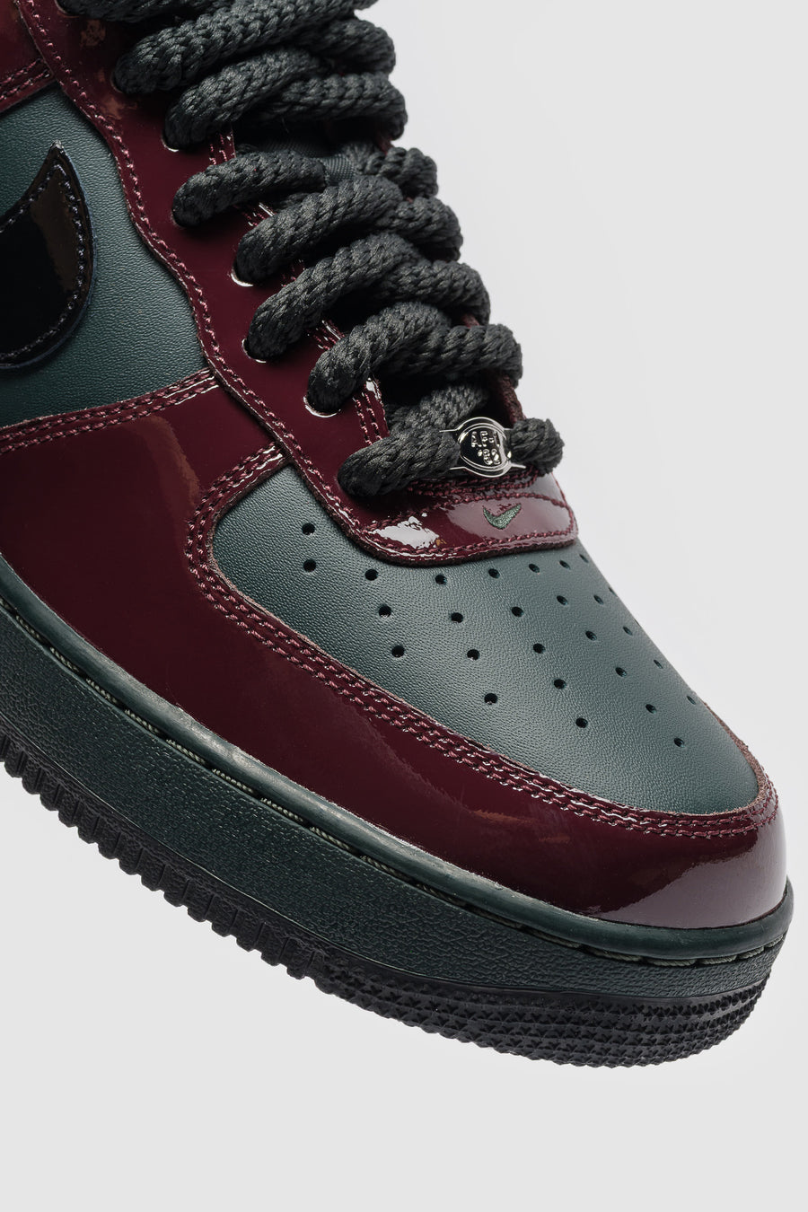 Air Force 1 '07 LV8 Sneaker in Black Spruce/Black