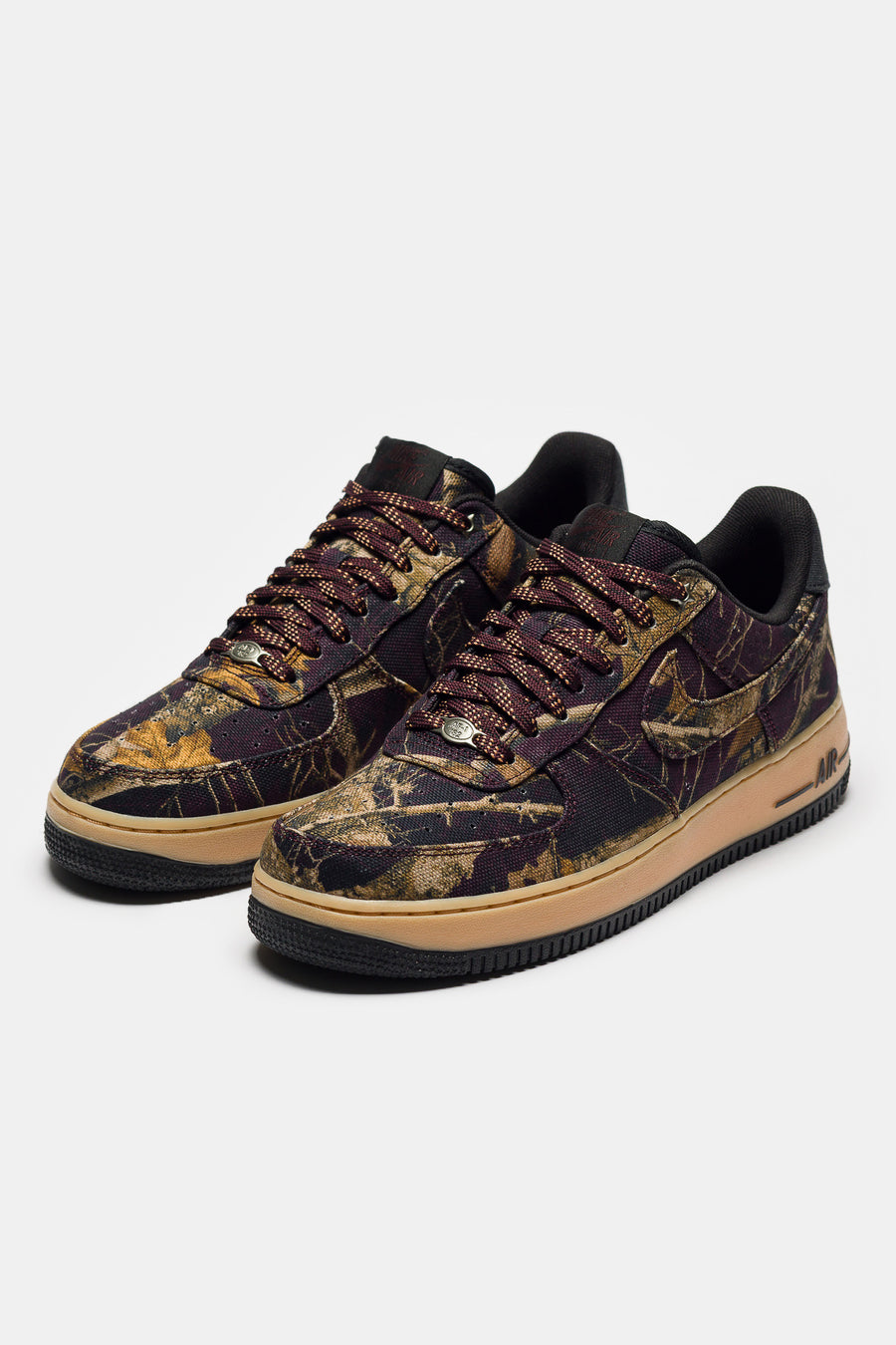 Air Force 1 '07 RealTree Sneaker in Multicolor/Gum Yellow