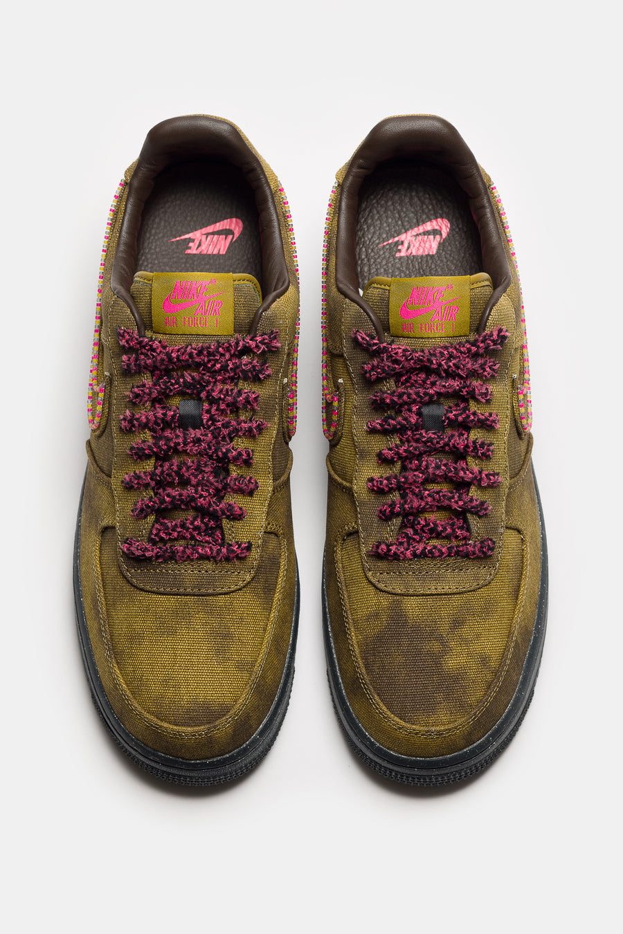 Air Force 1 Sneaker in Desert Moss/Fierce Pink/Midwest Gold