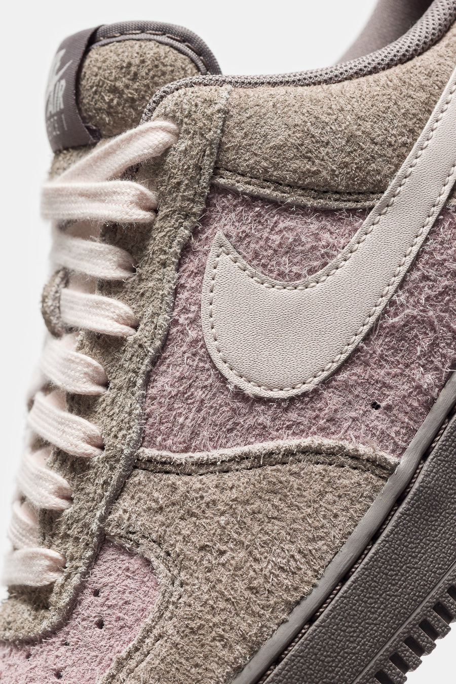 Air Force 1 '07 Premium Sneaker in Malt/Light Soft Pink/Particle Rose