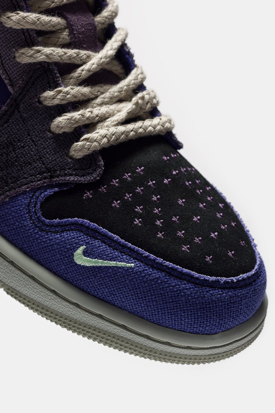 Air Jordan 1 Retro Low Sneaker in Regency Purple/Vapor Green/Black