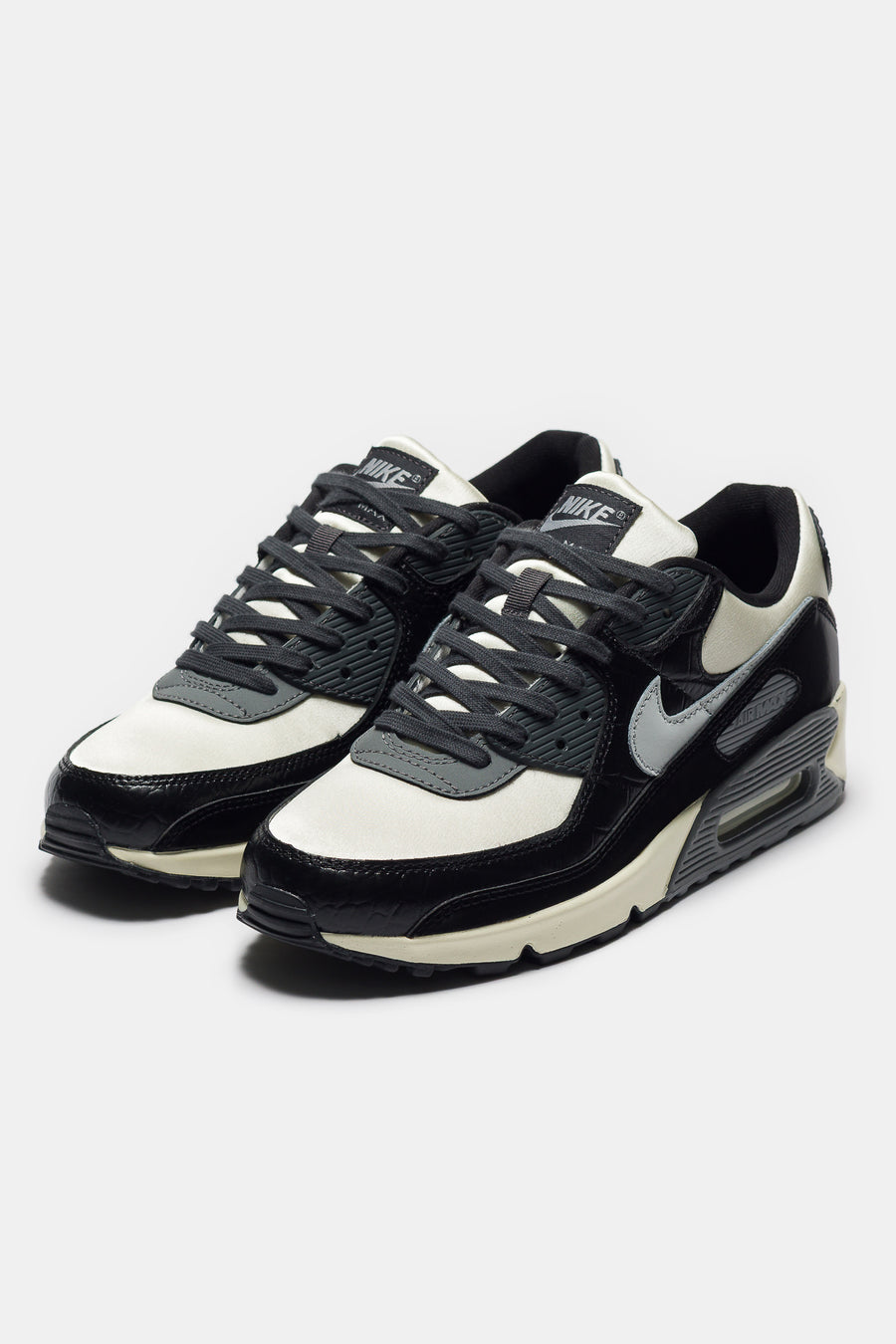 Air Max 90 Sneaker in Sail/Lt Smoke Grey/Black/Anthracite
