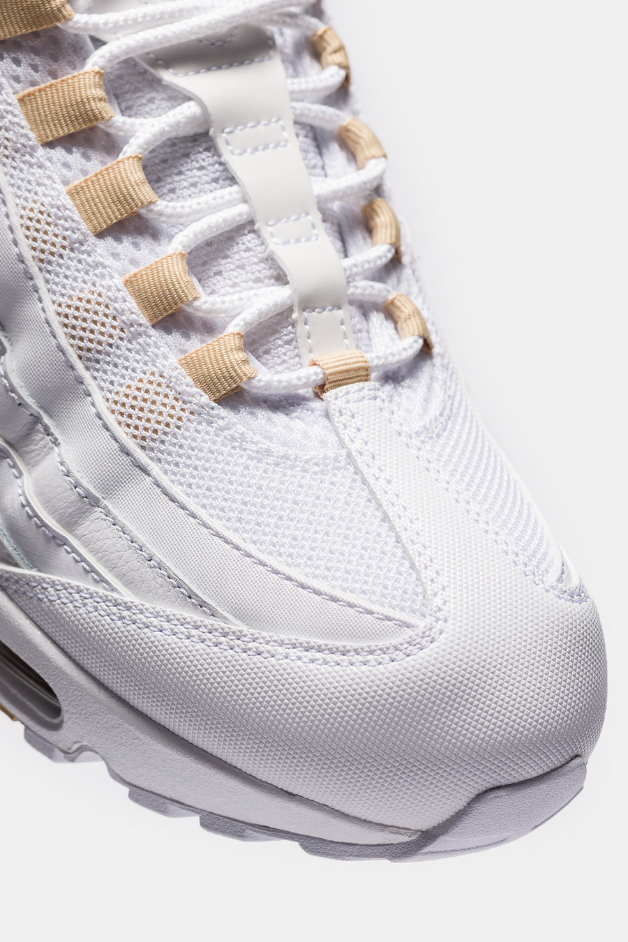 Air Max 95 OG Sneaker in White/Metallic Gold/Black - Nike