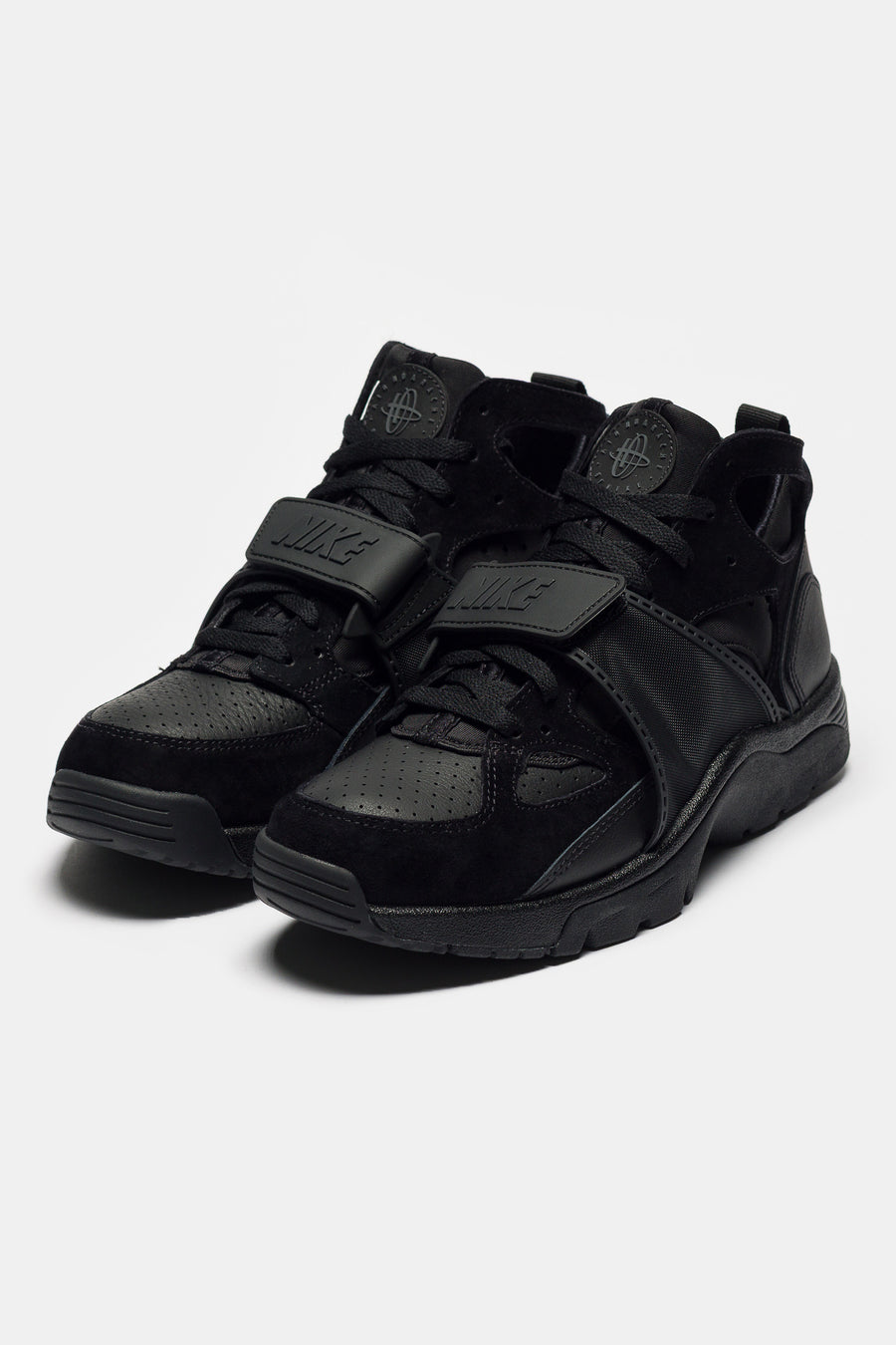 Air Trainer Huarache Sneaker in Black/Black
