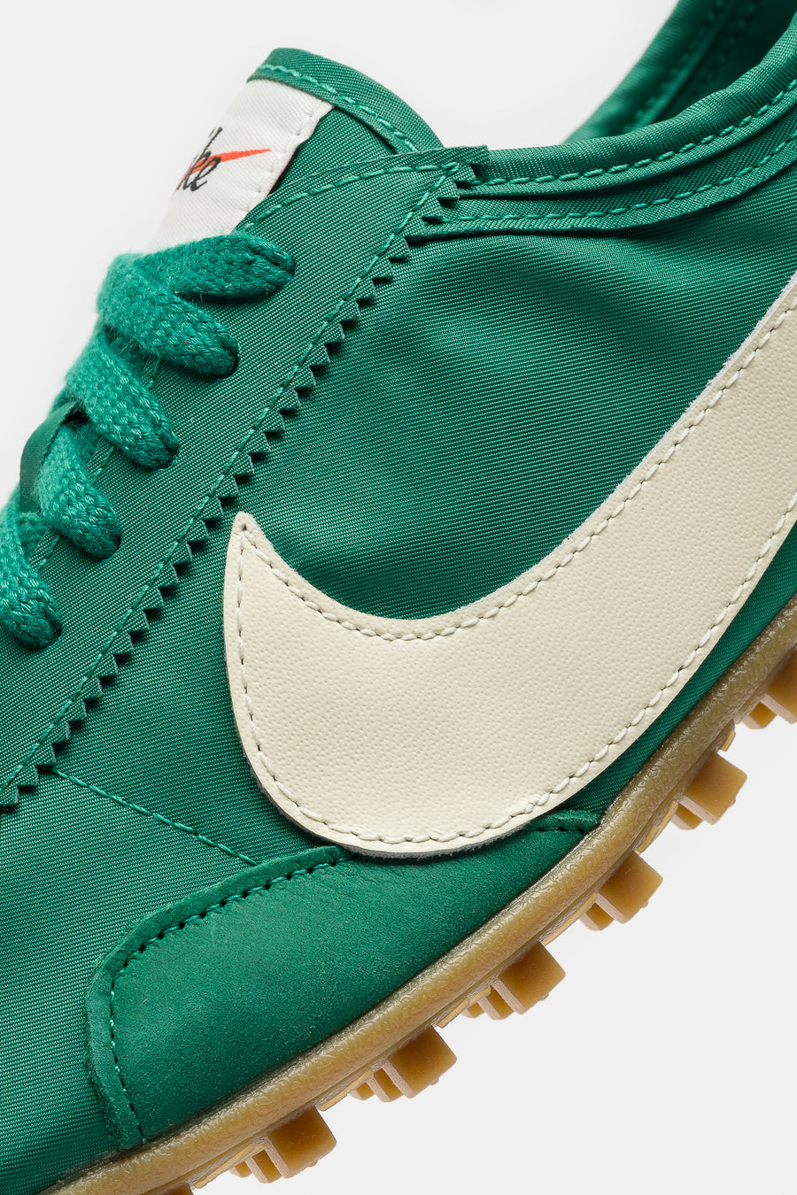 Moon Shoe OG Sneaker in Malachite/Soft Pearl/Gum Light Brown