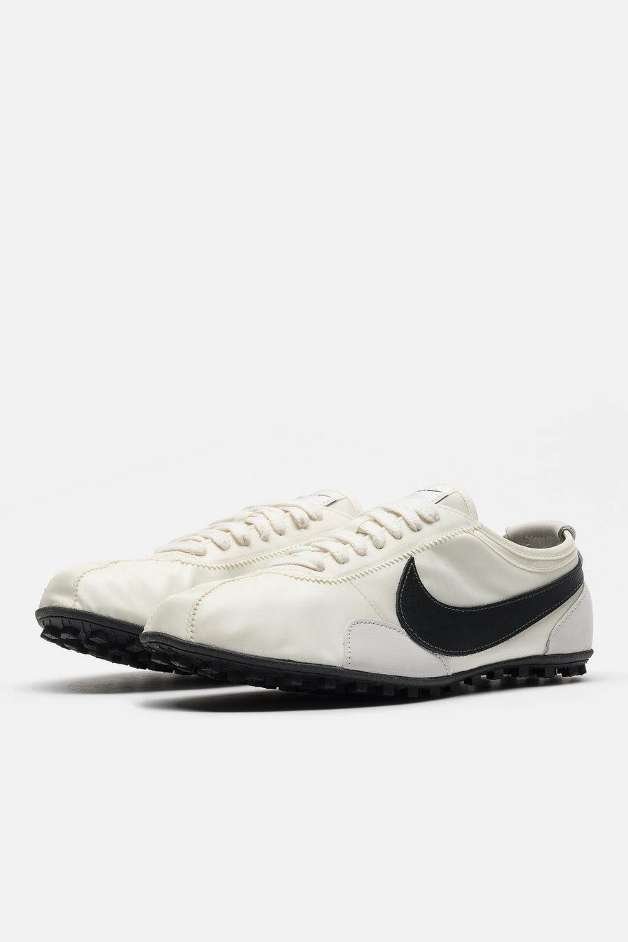 Nike Moon Shoe OG Sneaker in Sail/Black - Notre