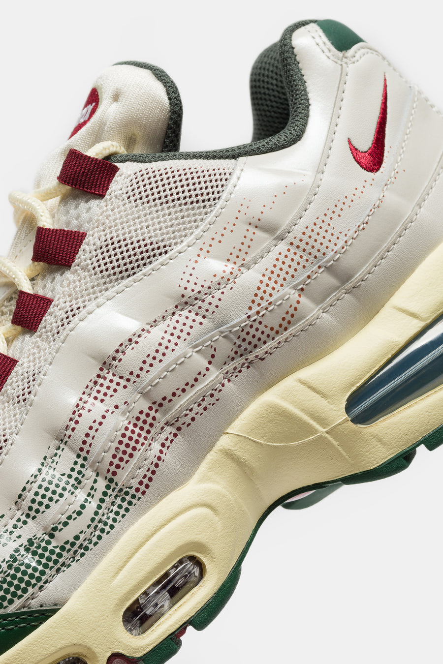 Air Max 95 Big Bubble SE Sneaker in Phantom/Team Red/Fir/Alabaster