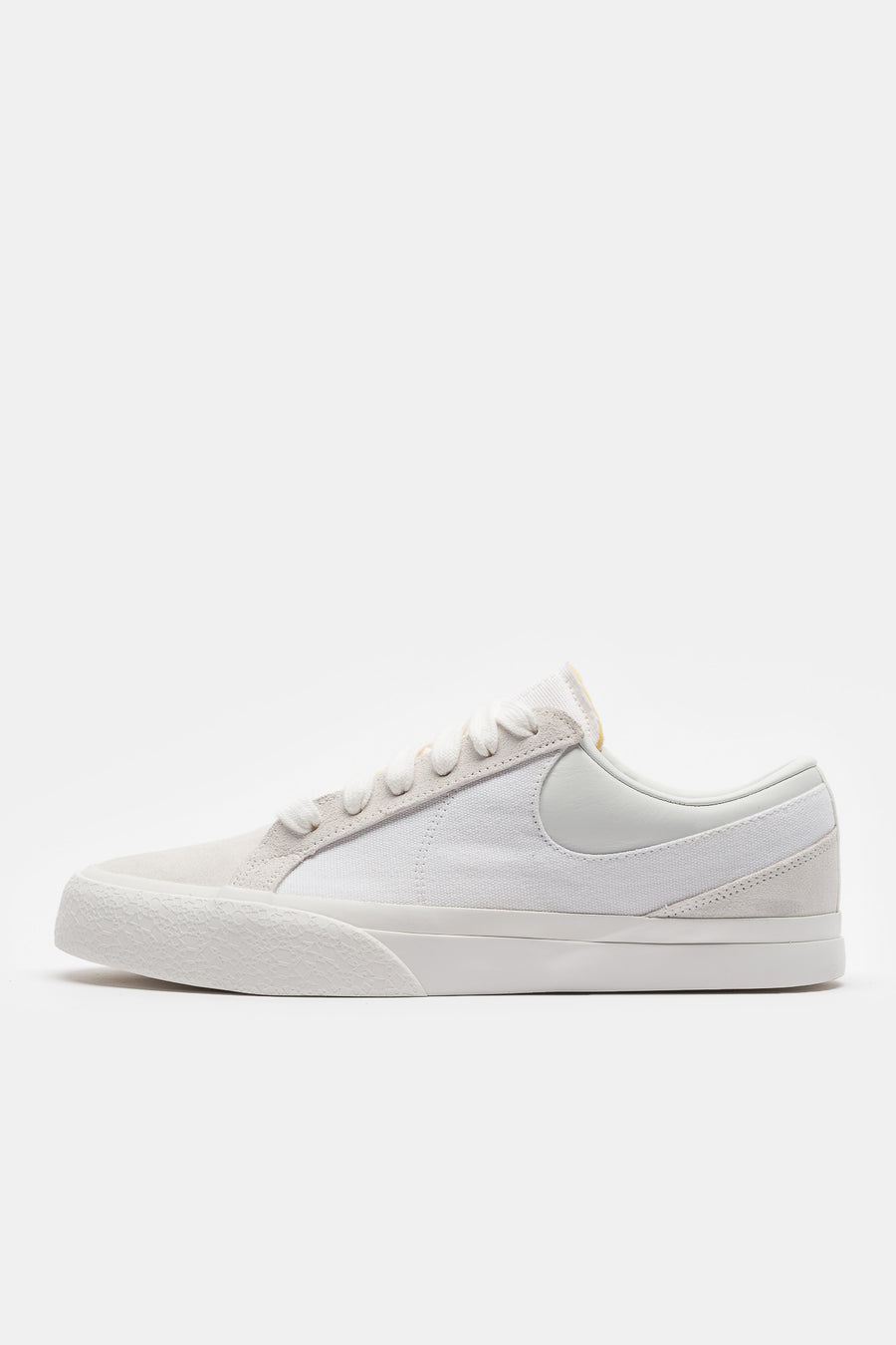 Nike Blazy Sneaker in White/Summit White/Sail - Notre