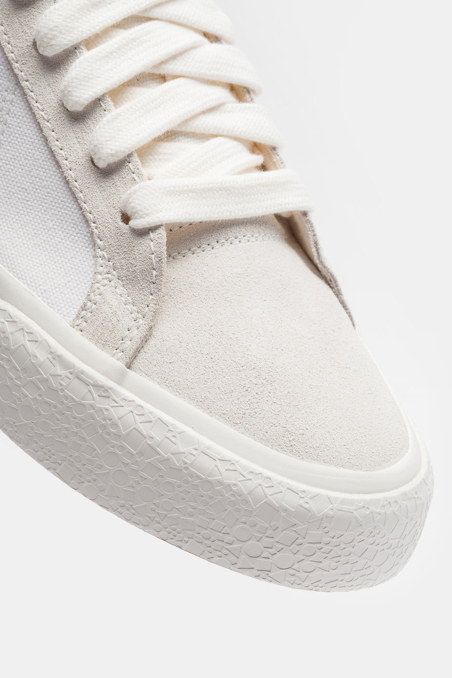 Nike Blazy Sneaker in White/Summit White/Sail - Notre