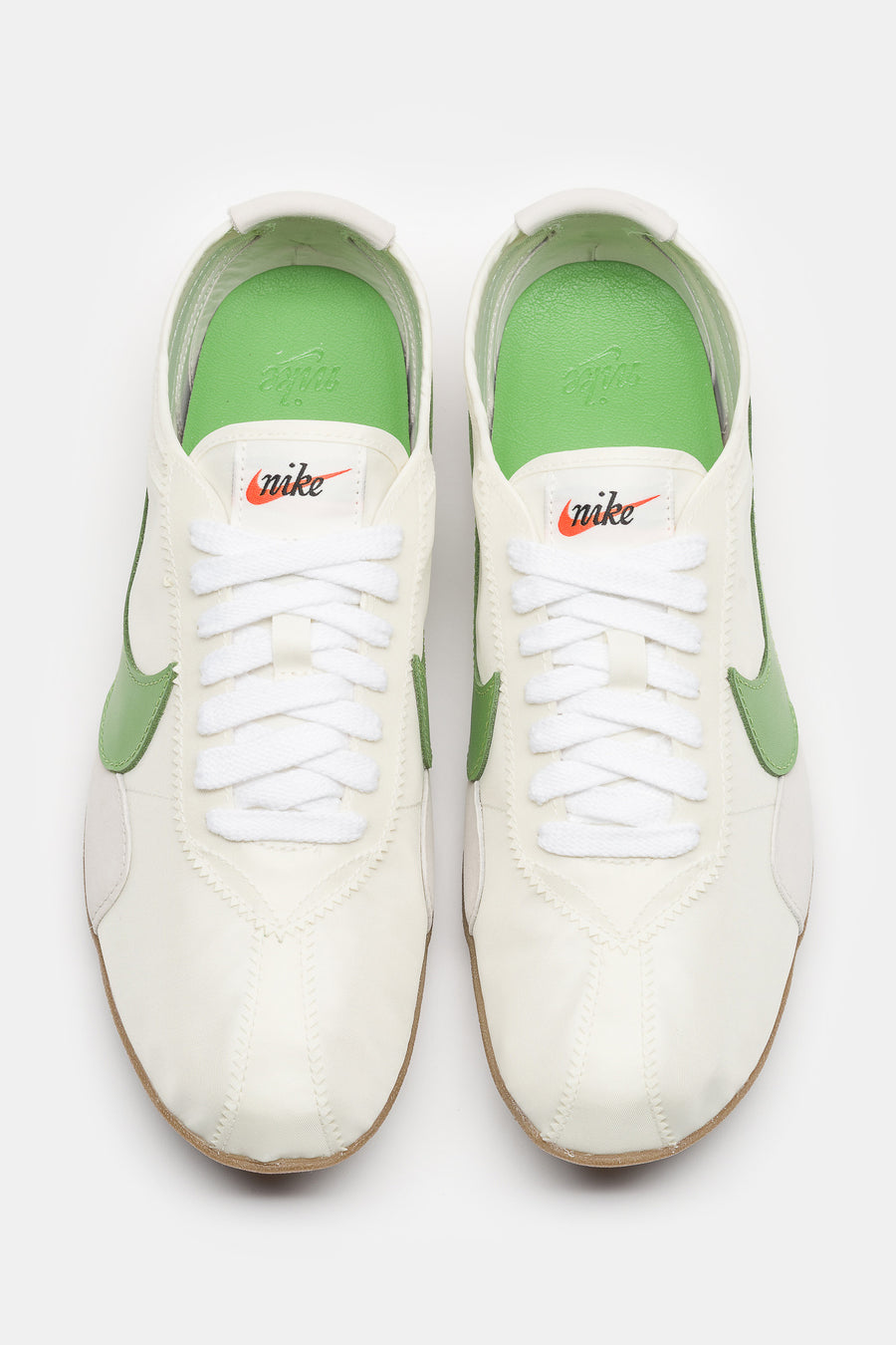 Nike Moon Shoe OG SP Sneaker in Sail/Chlorophyll/Light Bone - Notre