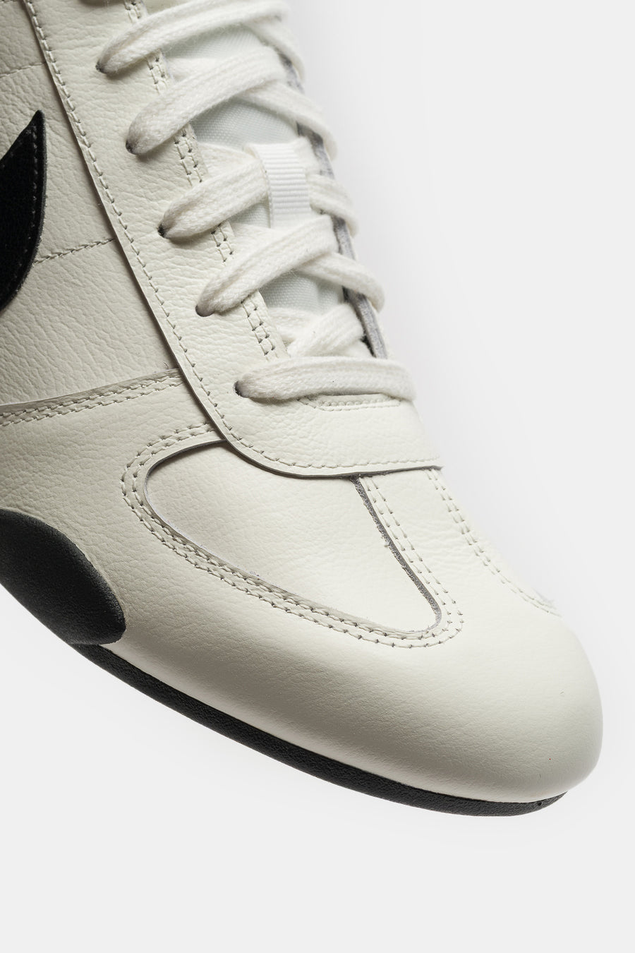 Sprint Sister Sneaker in Sail/Black