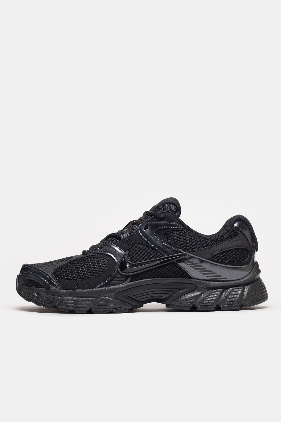 ◆正規品◆NIKE V5 RNR BLACK ANTHRACITE◆関税/送料込◆人気◆ MENS NIKE V5 RNR (BLACK/ANTHRACITE)