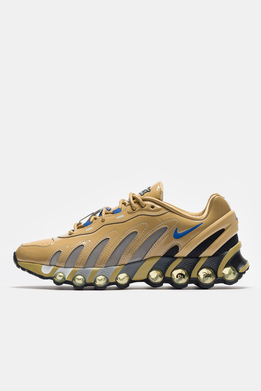 Nike Patta Air Max DN8 SP Sneaker in Club Gold/Game Royal/Metallic Silver - Notre