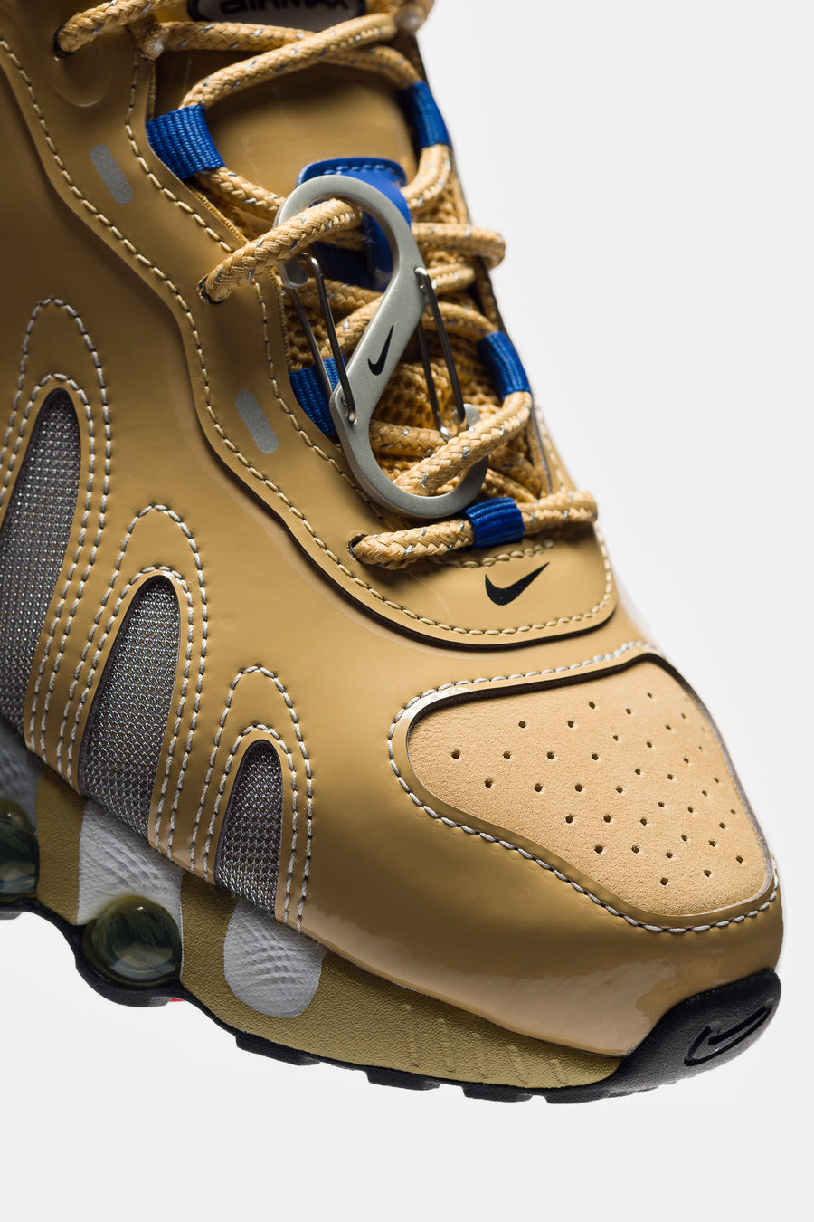Nike Patta Air Max DN8 SP Sneaker in Club Gold/Game Royal/Metallic Silver - Notre