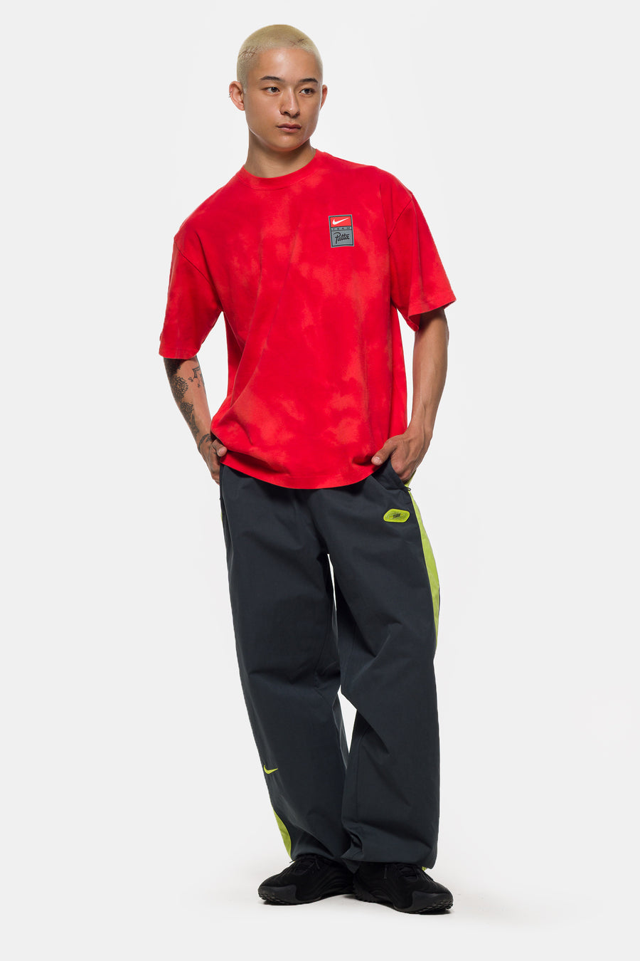 Patta Track Pant in Black/Cyber