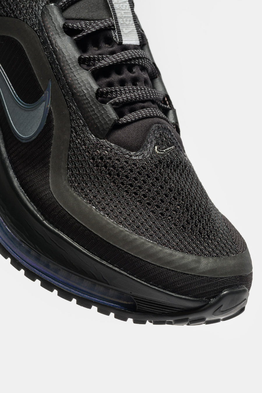 Nike Pegasus Premium Sneaker in Black/Black/Metallic Silver - Notre