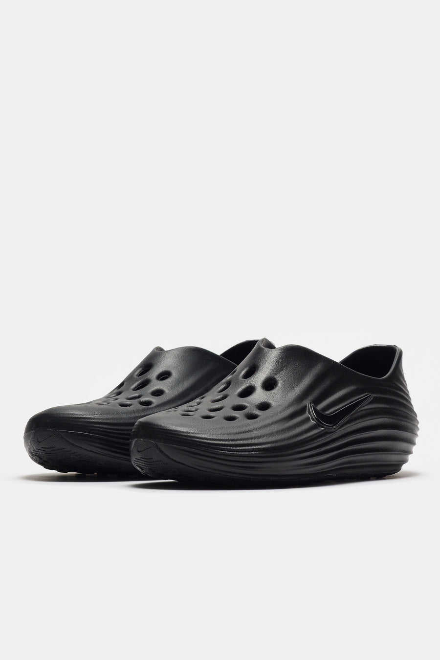 Nike ReactX Rejuven8 Clog in Black/Black - Notre