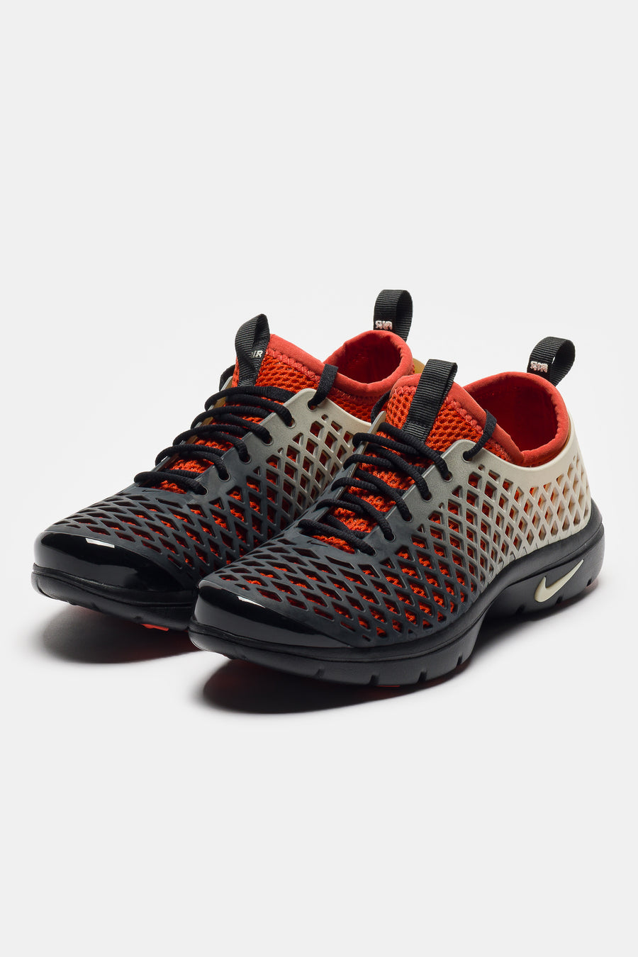 Nike Rejuven8 Run Sneaker in Black/Muslin/Rust Factor - Notre