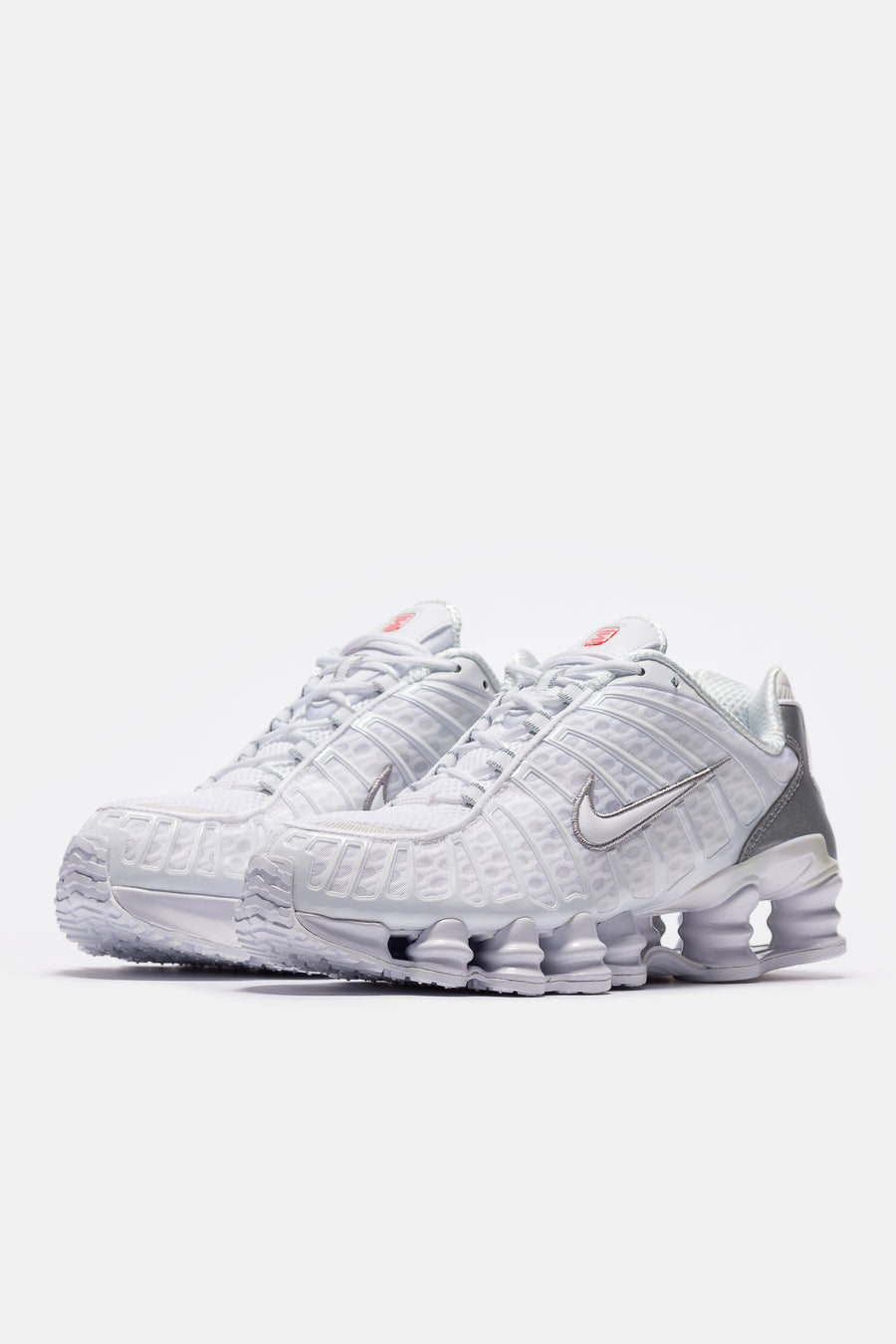 Nike Shox TL Sneaker in White/White/Metallic Silver - Notre