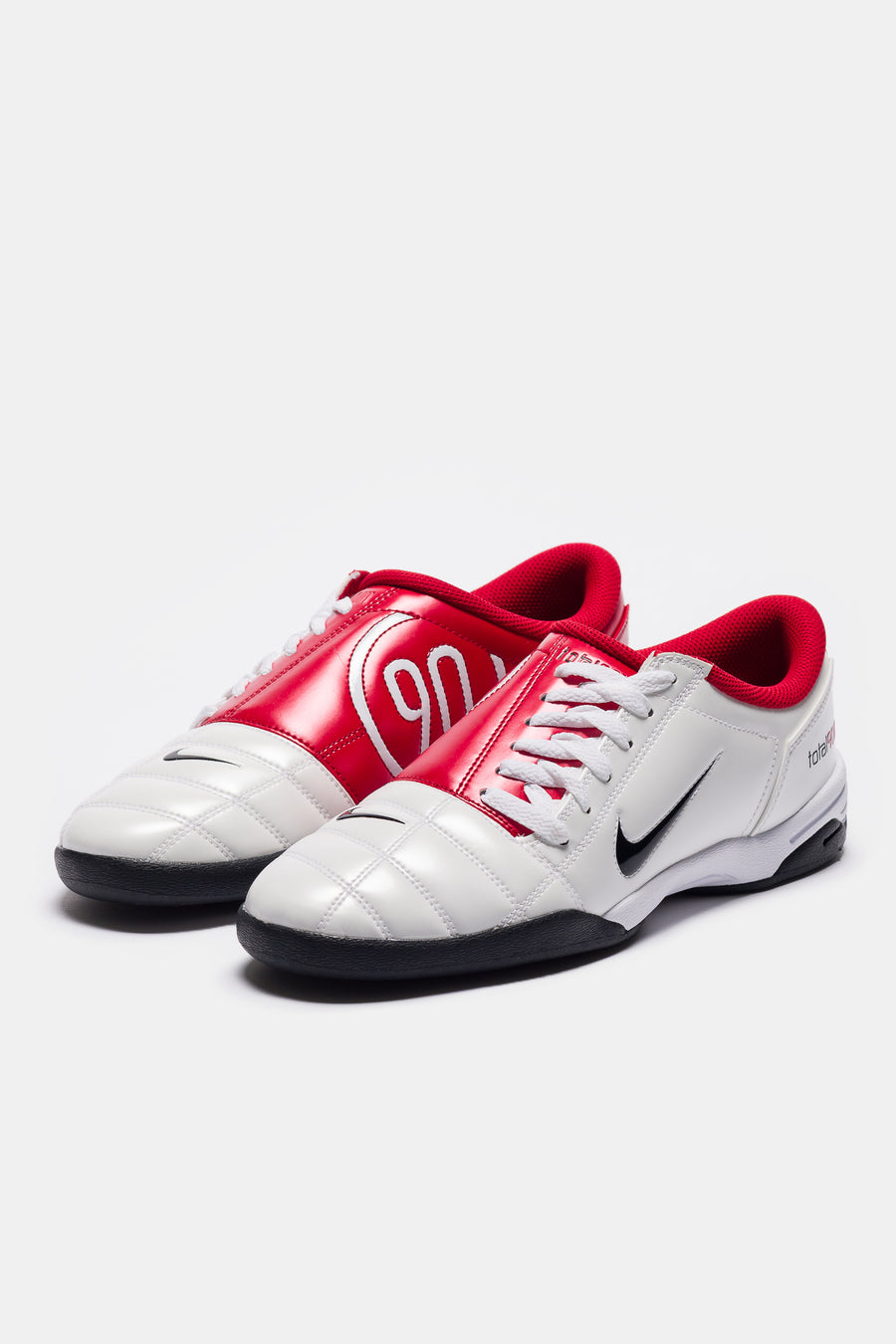 Nike Total 90 Sneaker in White/Black/Gym Red - Notre