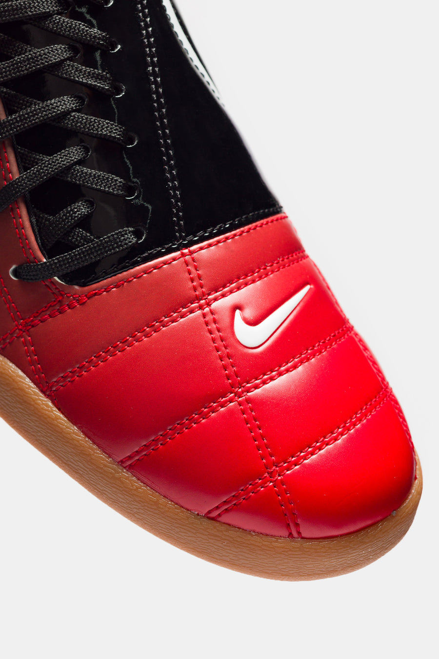 Nike Total 90 Sneaker in Black/White/University Red/Gum - Notre