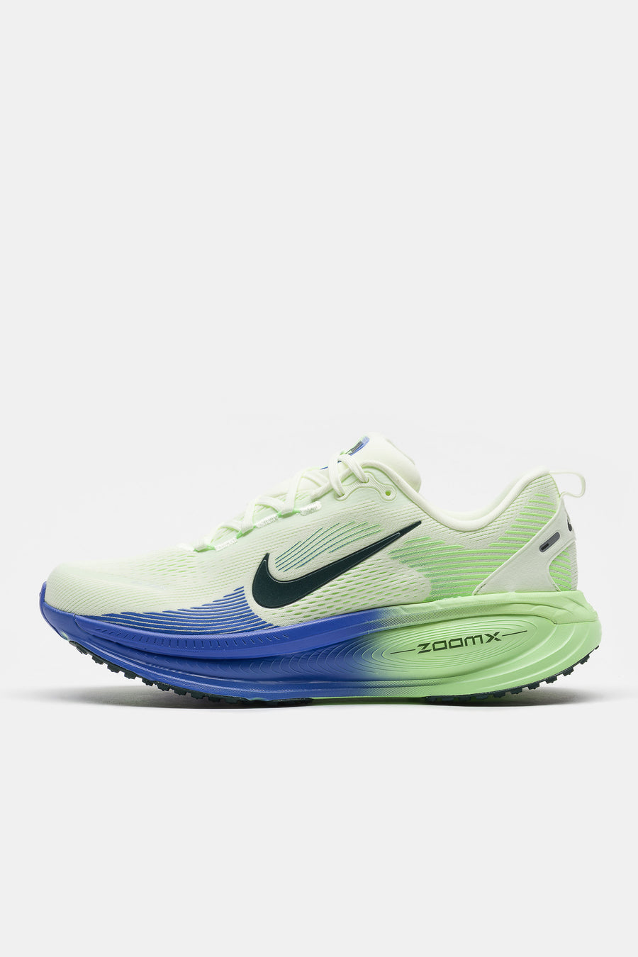 Vomero 18 Sneaker in White/Black Spruce/Volt Tint/Sapphire