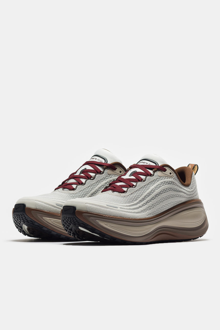 Vomero Plus Sneaker in Sail/Pecan/Caldera Brown/Black