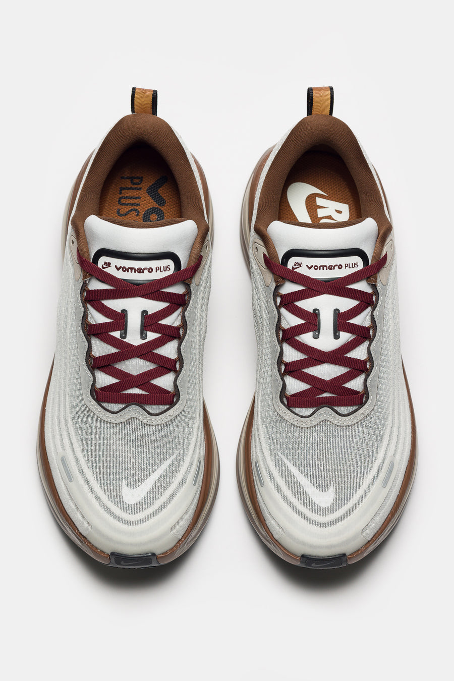 Vomero Plus Sneaker in Sail/Pecan/Caldera Brown/Black