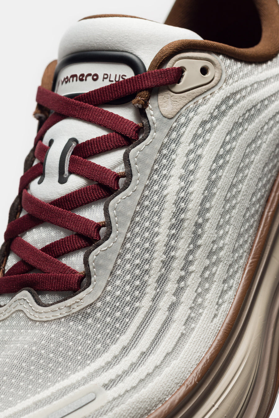 Vomero Plus Sneaker in Sail/Pecan/Caldera Brown/Black