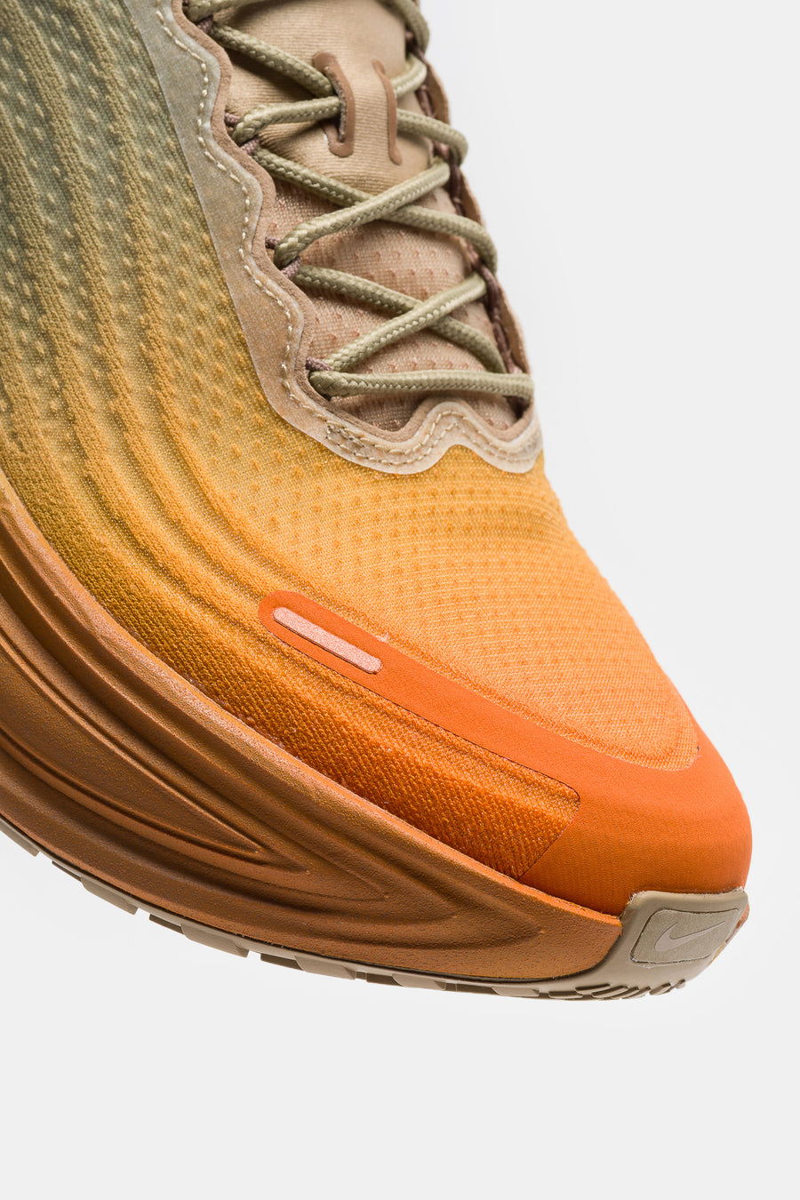 Vomero Plus Sneaker in Desert Camo/Yukon Brown/Ceramic