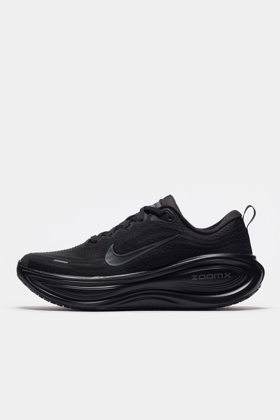 Vomero Plus Sneaker in Black/Dark Smoke Grey/Metallic Dark